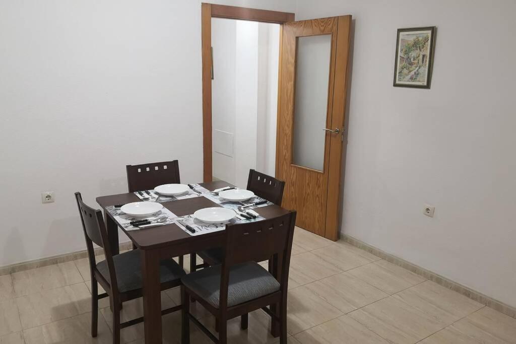 Ferienwohnung Centro Roquetas 5 Minutos De La Playa En Coche Garaje Solo Si Esta Disponible Roquetas de Mar Exterior foto